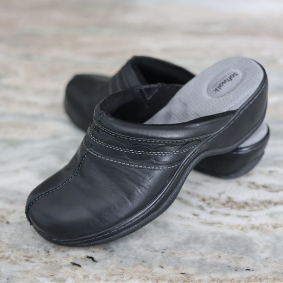Softwalk Womens Abby Black Leather Comfort Clog Slip On Shoes Size 9 Narrow 9N - Picture 2 of 8